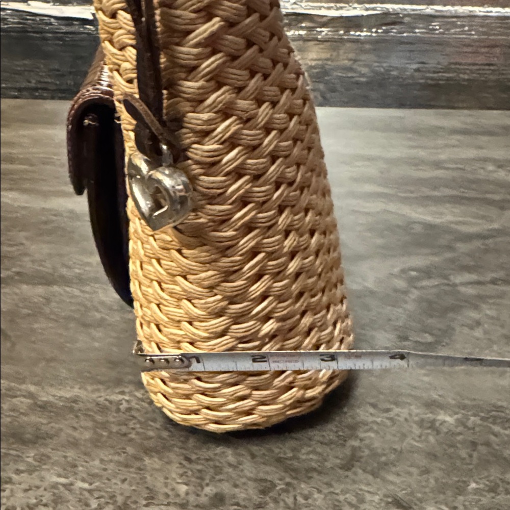 Brighton straw woven hand bag. - Picture 11 of 11